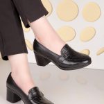 کفش زنانه چرم طبیعی گاوی طرح ویولت